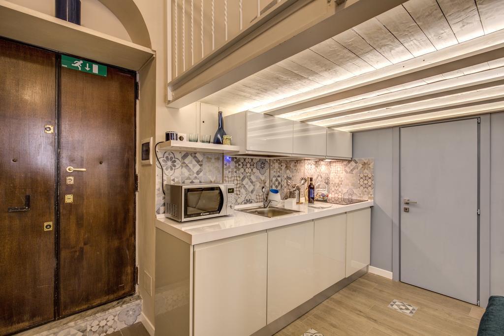 Апартаменты Domus Urbana Рим Экстерьер фото